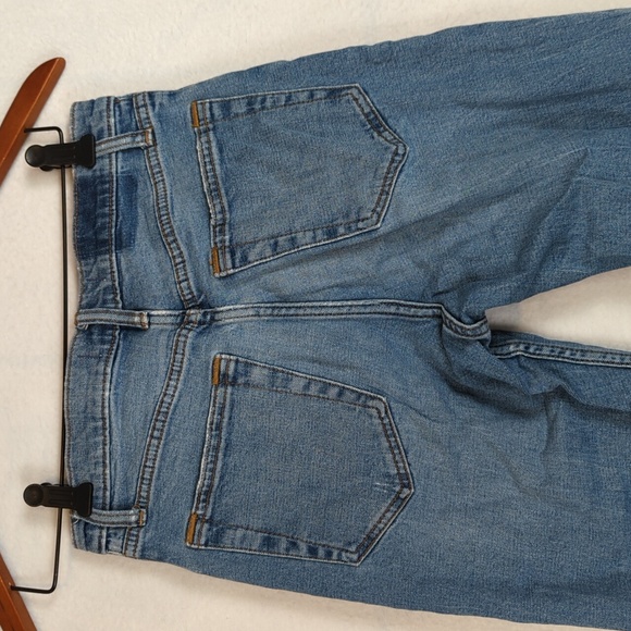 Abercrombie & Fitch Distressed High Rise Ankle Jeans 2 - Picture 4 of 4